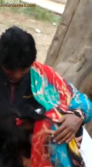 पब्लिक पार्क में लंड चुस्ती लड़की का एमएमएस