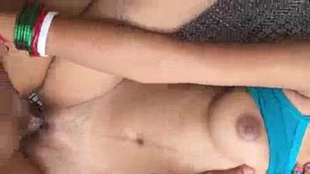 Desi MMS XXX porn film of village Bhabhi fucked outdoors