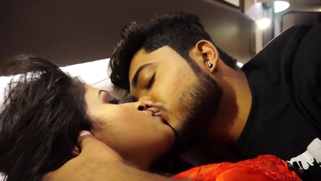 Hot blue film of a horny Bangla Boudi seducing her hubby